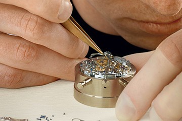 哈尔滨劳力士手表不走维修多少钱