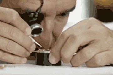 哈尔滨劳力士腕表售后维修位置